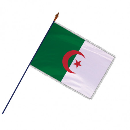 Drapeau des Algérie avec hampe et frange argenté