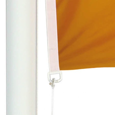Drapeau pour Mât Classique (forme horizontale arrondie) - vue oeillet bas - MACAP