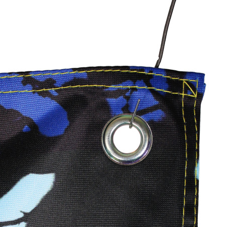 Gros plan Kakémono Suspendu : avec œillets (côtés hauts)