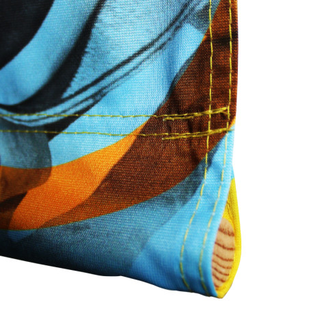 Kakémono Suspendu : avec barre de suspension (en bois + drisse) vue fourreau bas