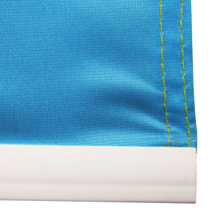 gros plan bas Kakémono Suspendu : avec barre de suspension (en plastique)