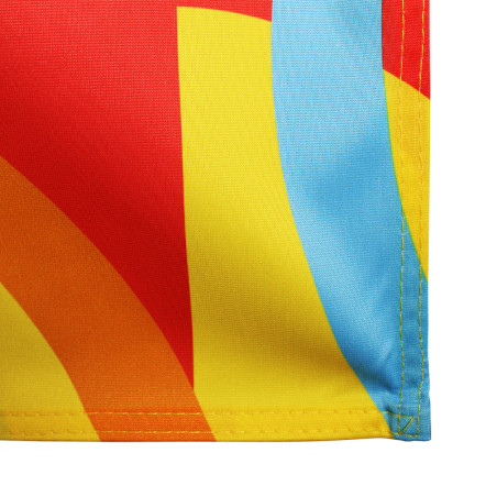 Kakémono Suspendu : avec œillets (côtés hauts) vue finition basse