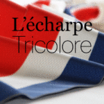 L'écharpe tricolore autrement appelée echarpe de maire est un accessoire officiel