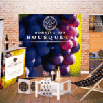 Les outils de PLV et signalétique adaptés à un domaine viticole