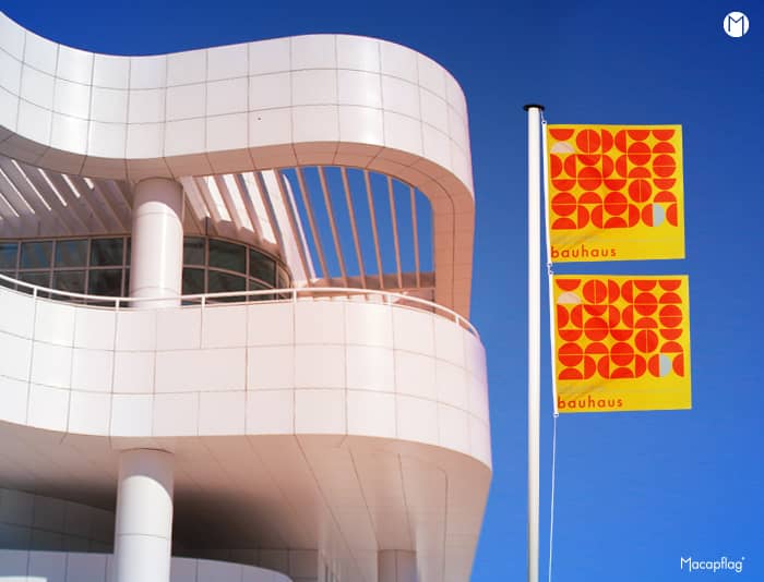 Osez le drapeau pour mât de forme carrée