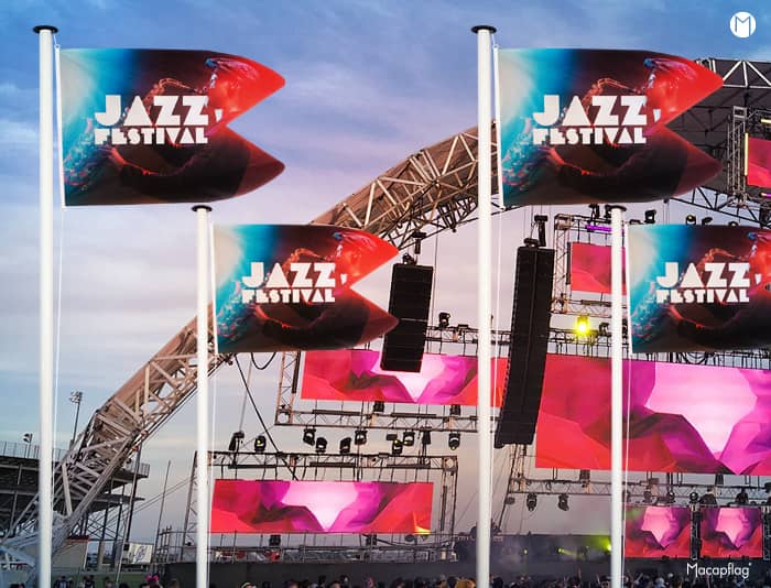 Drapeau personnalisé pour mât forme spéciale