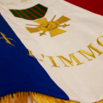 Fabrication drapeau brodé made in France