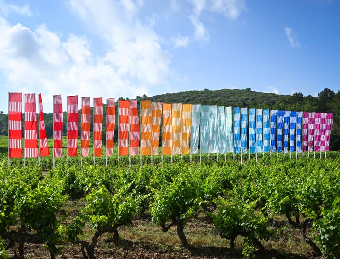 Drapeau damier Buren Peyrassol